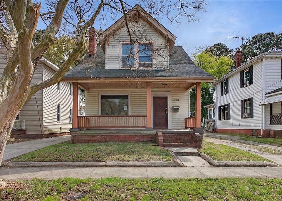 1st image of 839 W 42nd St