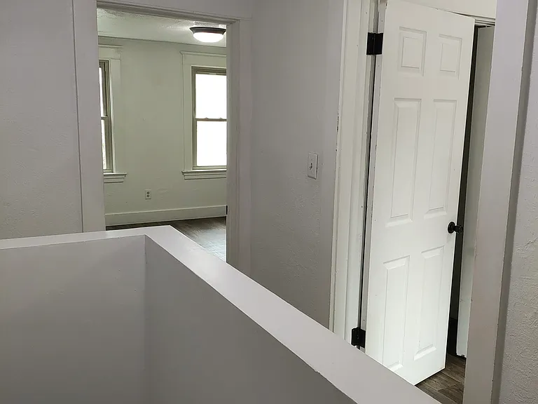 1508 Merrill St — Photo 13