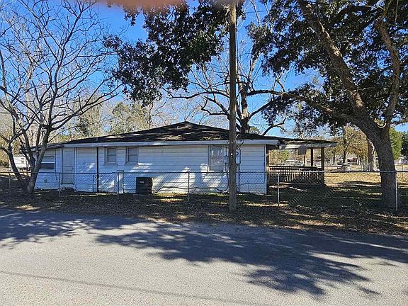 4th image of 24 Williams Ditch Rd