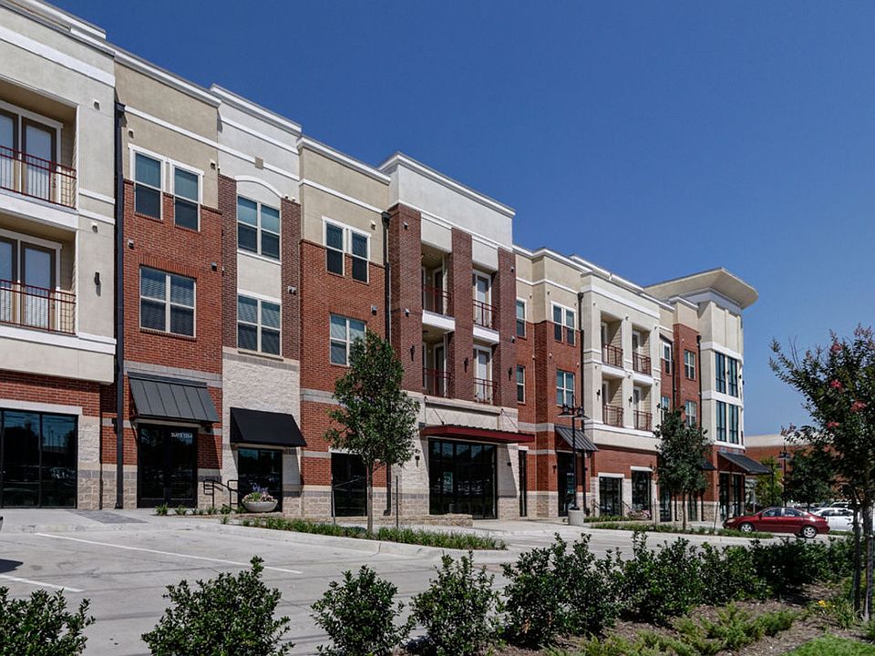 Lancaster Urban Village Apartments - 4417 S Lancaster Rd Dallas TX | Zillow