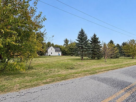 2nd image of 18805 Mitchell Rd