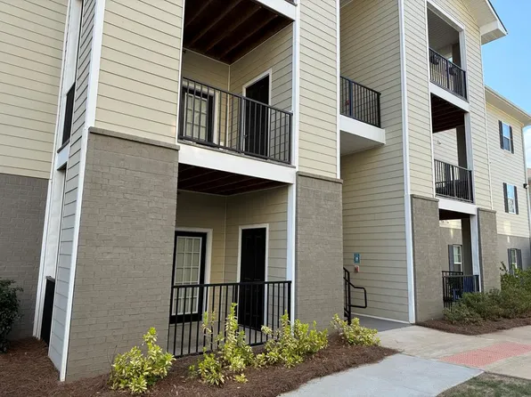 1101 Molly Barr Rd APT 203, Oxford, MS 38655