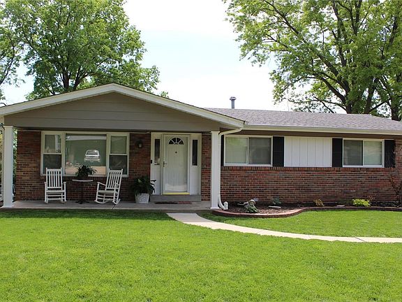 2nd image of 10564 Larkspur Dr