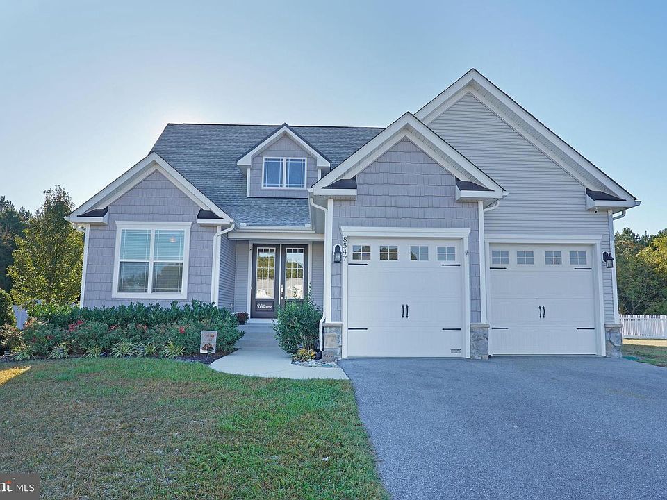 1st image of 8547 Sophies Way