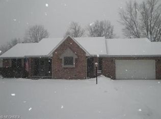 4216 Tonsing Dr, Ravenna, OH 44266