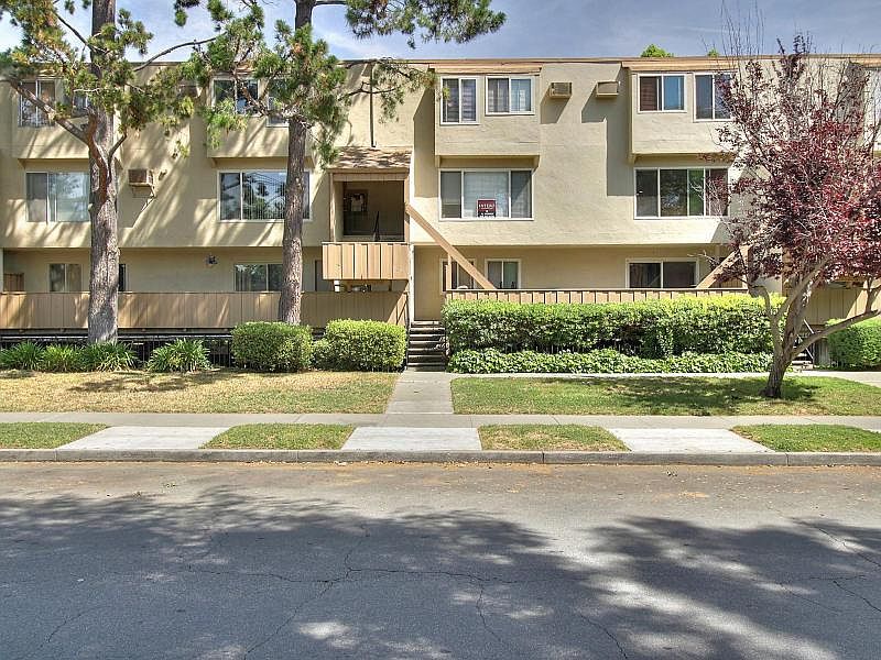 1st image of 490 Auburn Way APT 27