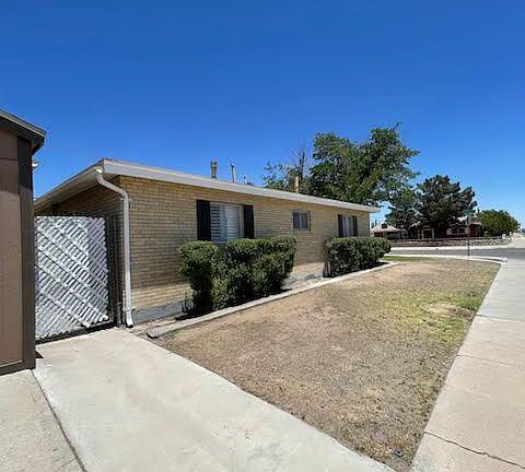 4th image of 901 Apple Ln