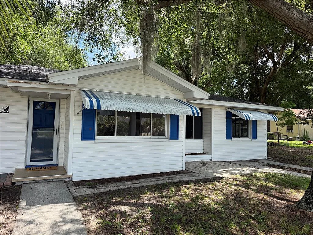 Building Photo - 301 S Seminole Ave