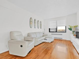 139-09 28th Rd #6, Flushing, NY 11354