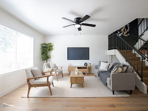5th image of 8122 N 32ND Avenue