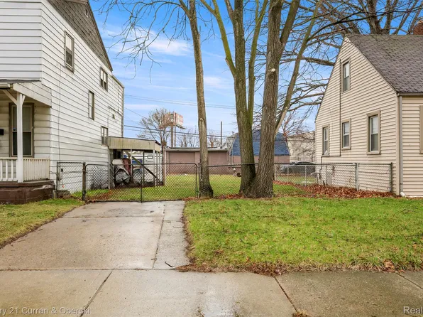 11352 Rivard Ave, Warren, MI 48089