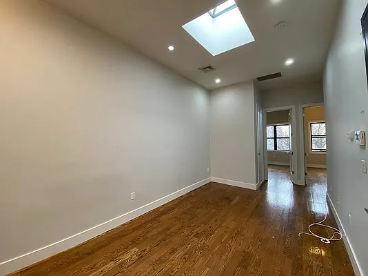 Rented by Rentopia | media 10