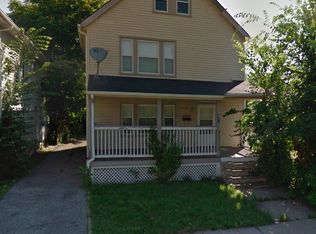 913 Rudyard Rd, Cleveland, OH 44110