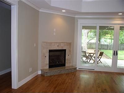 5th image of 1330 Los Molinos Way