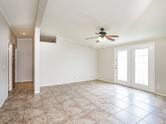 4th image of 10115 Elderberry Park Ln