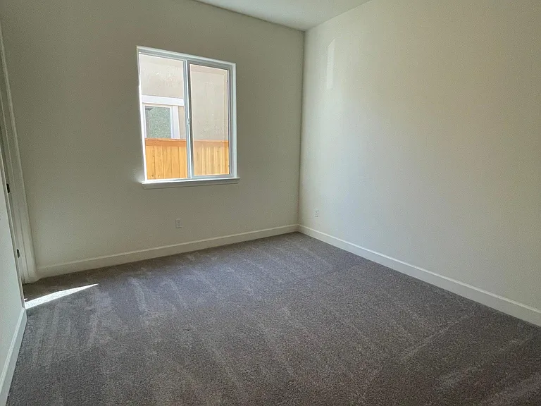 4993 Gold Rush Dr — Photo 5