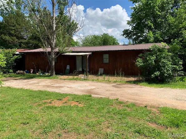 420 Nancy Dr, Lonedell, MO 63060