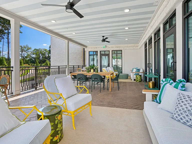 NOVEL Davidson by Crescent Communities — Photo 24