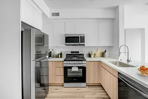 The Bay Apartment Homes Photo 1