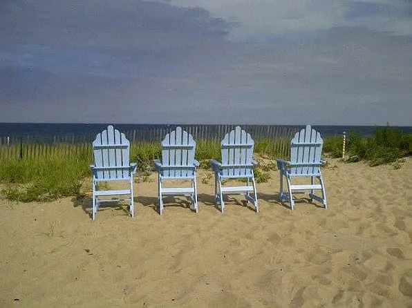 29 Commonwealth Ave, Salisbury, MA 01952