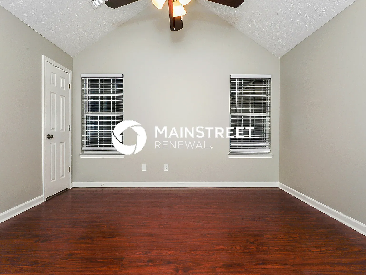 133 Willow Springs Ln — Photo 3