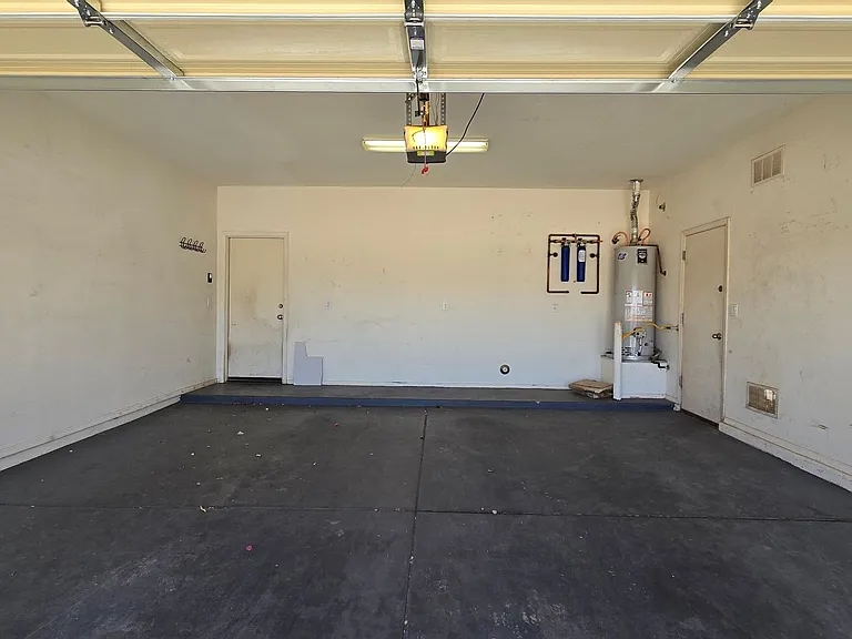 9912 W Marguerite Ave — Photo 40