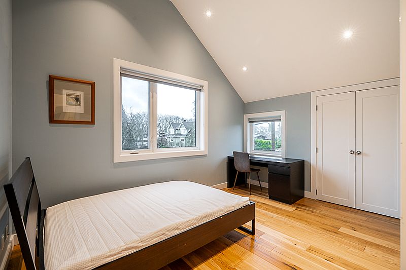 Vancouver House for rent - 5 Bedrooms — photo 24