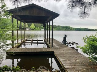 907 Hawthorne Dr, Bracey, VA 23919