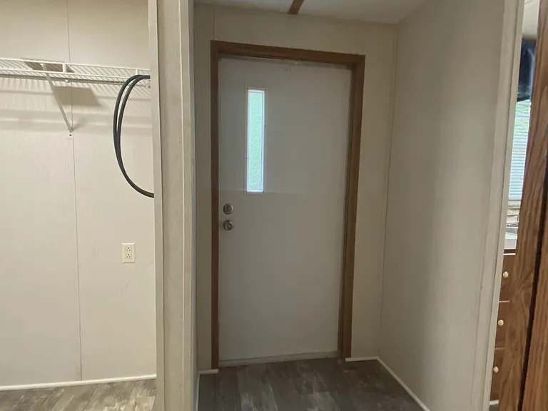 2894 Lake Upchurch Dr — Photo 28