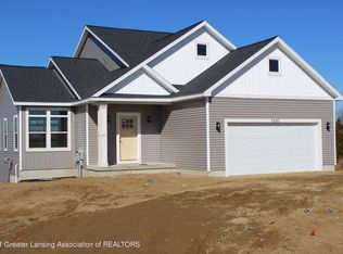 11317 Sand Hill Dr, Grass Lake, MI 49240