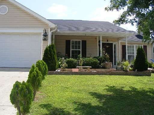 2nd image of 180 Ashland Manor Dr