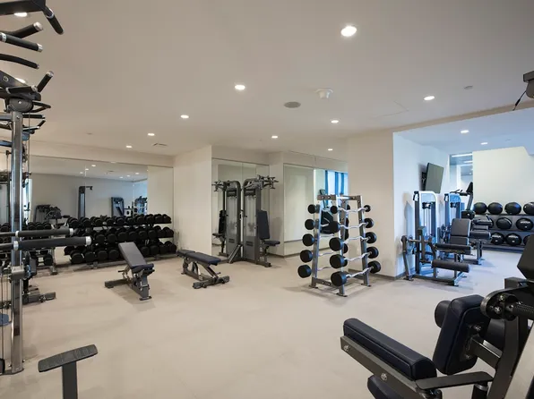 250 Ashland Place image 9 of 16