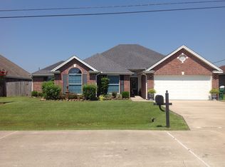5520 Westfield Ln, Lumberton, TX 77657