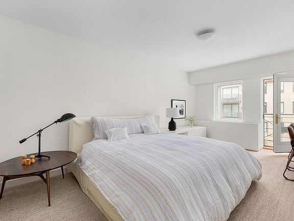 5th image of 65 Thompson St APT 5F