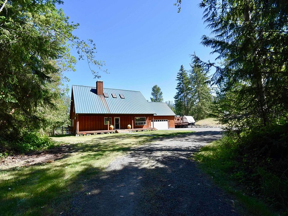 1st image of 561 Hooker Rd