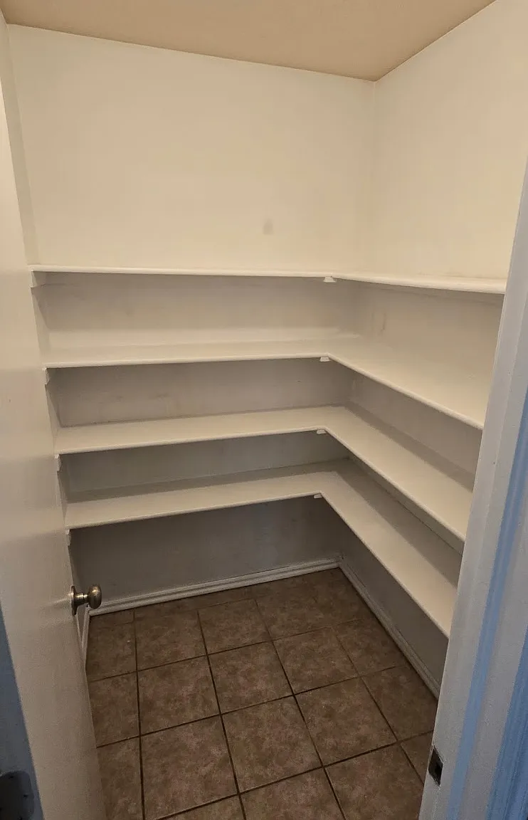 3 bed, 1450 sqft, $1,750 — Photo 3