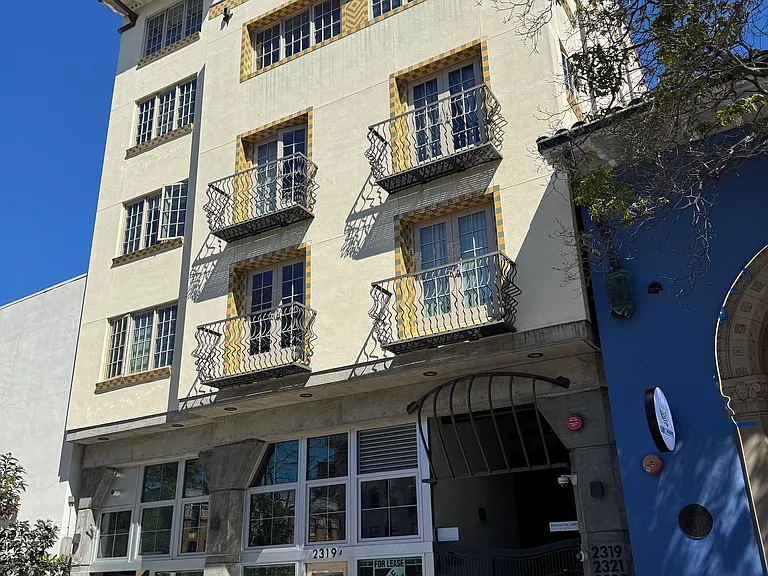 2319-2323 Shattuck Ave #503 — Photo 31