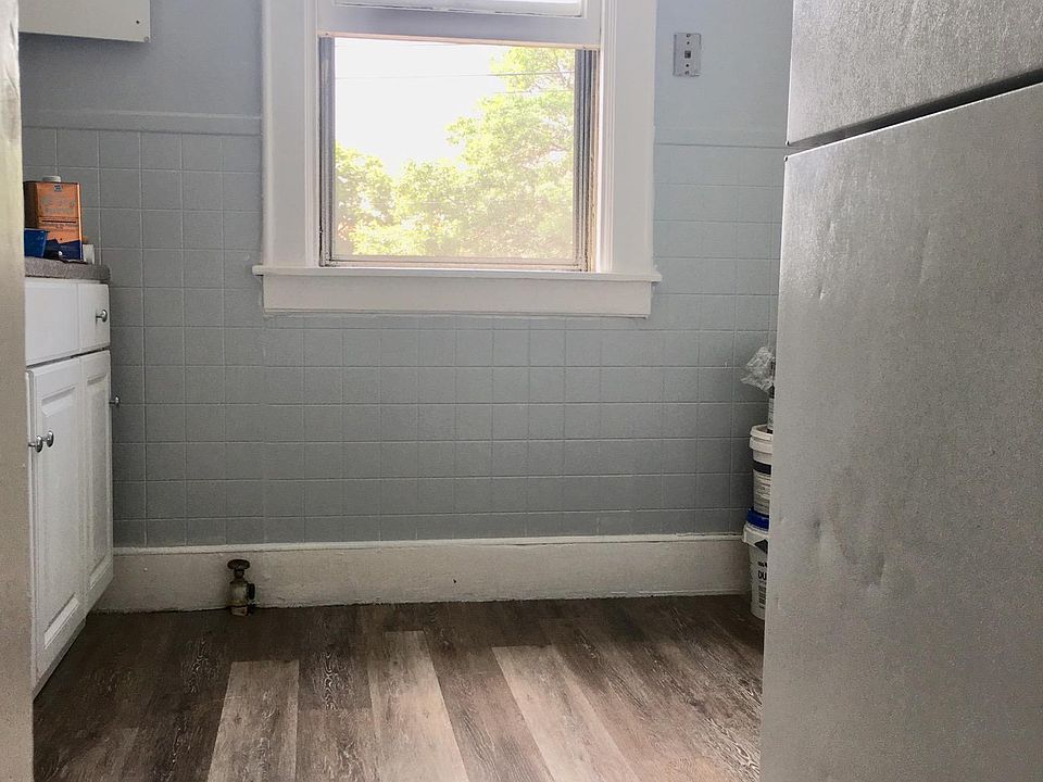 2nd image of 24013 137th Ave
