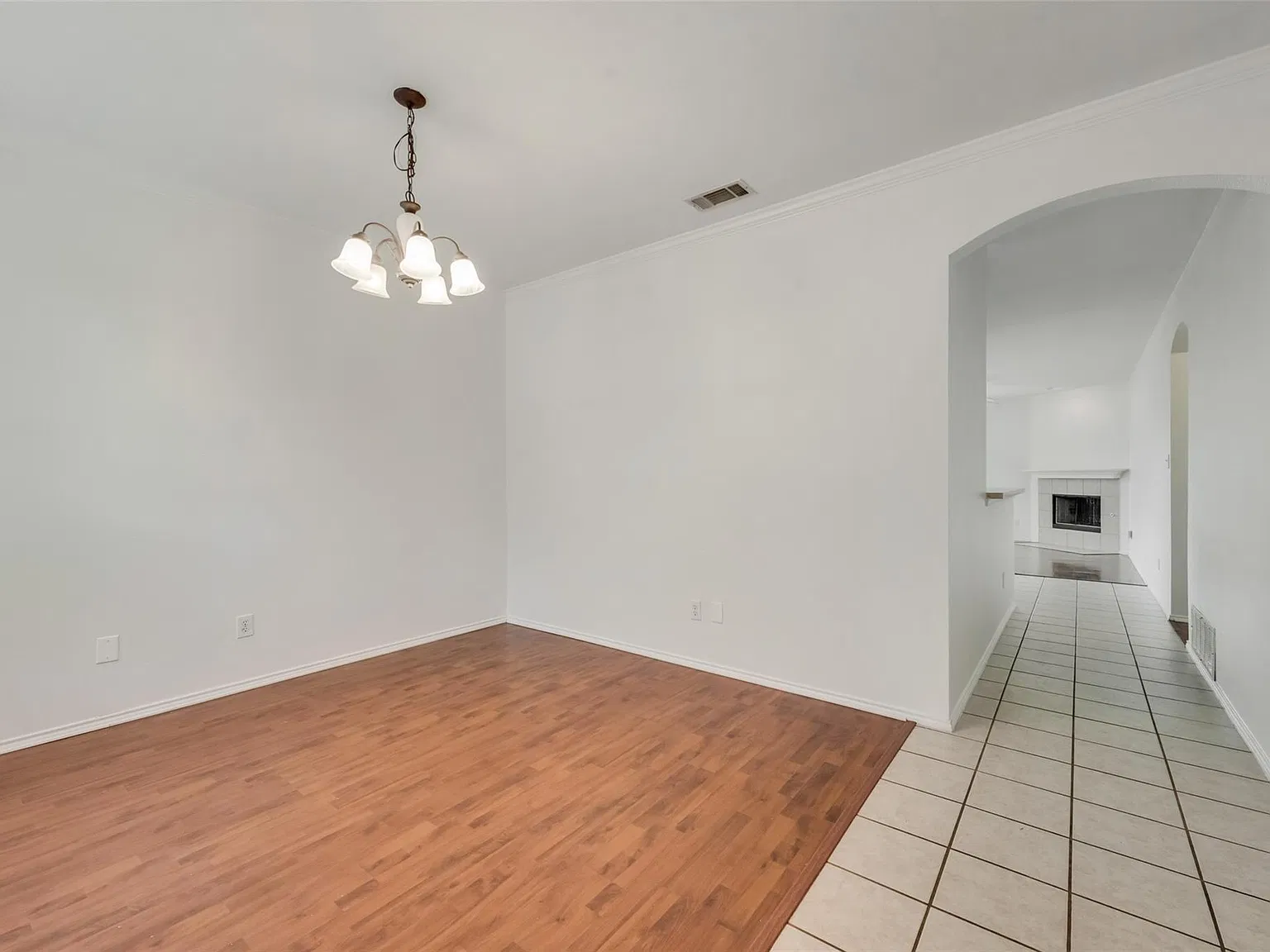 4 bed, 1798 sqft, $2,350 — Photo 4