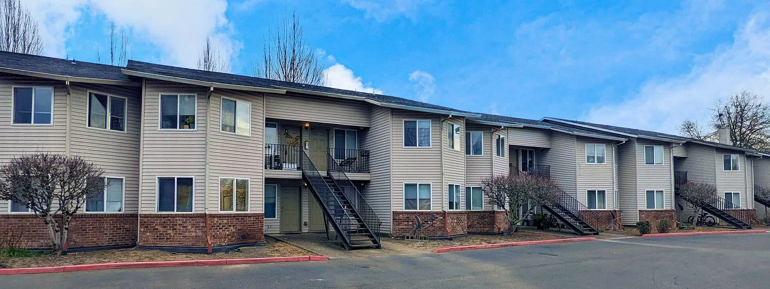 Westview Apartments — Photo 3