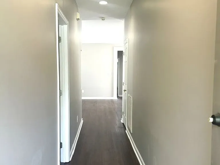 2741 Jacquelyn Ln — Photo 2