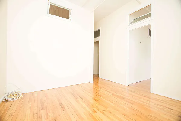 Rented by Nooklyn NYC LLC | media 3