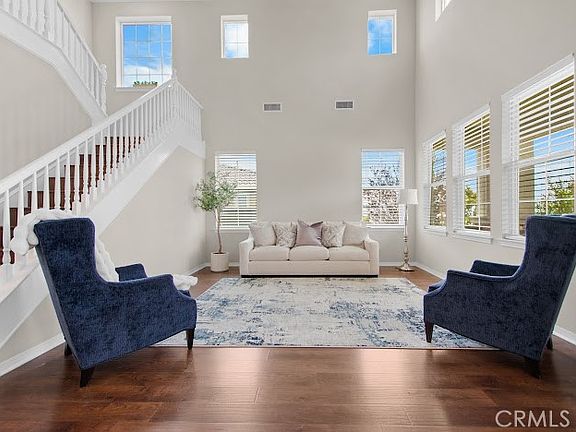 4th image of 6405 Seavey Ct
