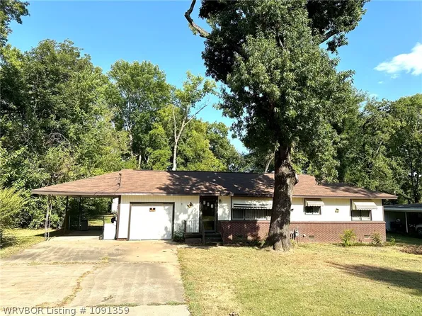 2034 N 52nd St, Fort Smith, AR 72904