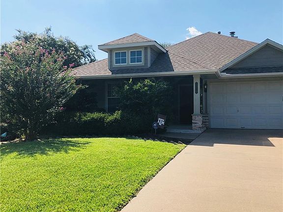 2nd image of 2710 Darwood Ct