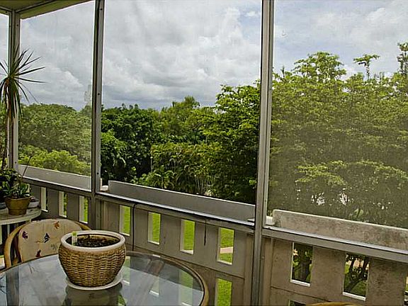 2nd image of 4350 Hillcrest Dr APT 415