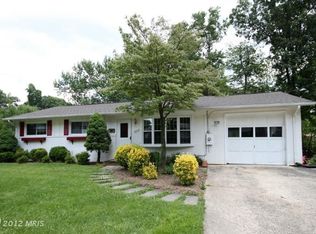 4205 Collier Rd, Fairfax, VA 22030