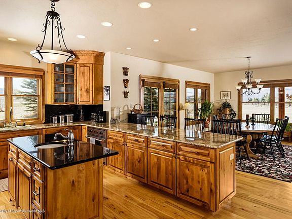 Large and Open Kitchen and Dining areas