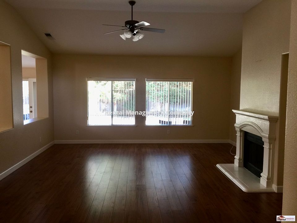 2nd image of 6094 N Delbert Ave