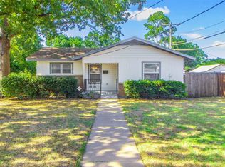 3108 Springdale Rd, Fort Worth, TX 76111